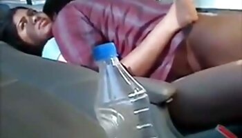 Blonde donne la bouche de video gratuite de sexe amateur son amant et jouit