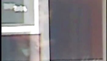 La jeune video porno amateur hd mignonne exotique Loni Legend apprend à être une femme