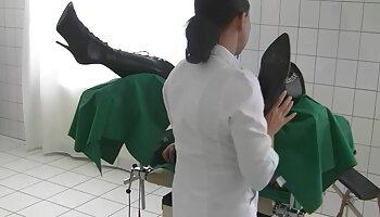 Étrangler le jeune cas video triolisme amateur