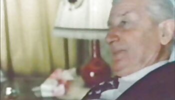 Le docteur video porno amateur jeune suce les seins d'une japonaise