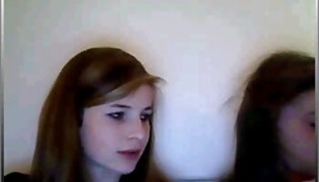 Une femme mûre video sexe amateur belle mere prend le pénis d'un adolescent